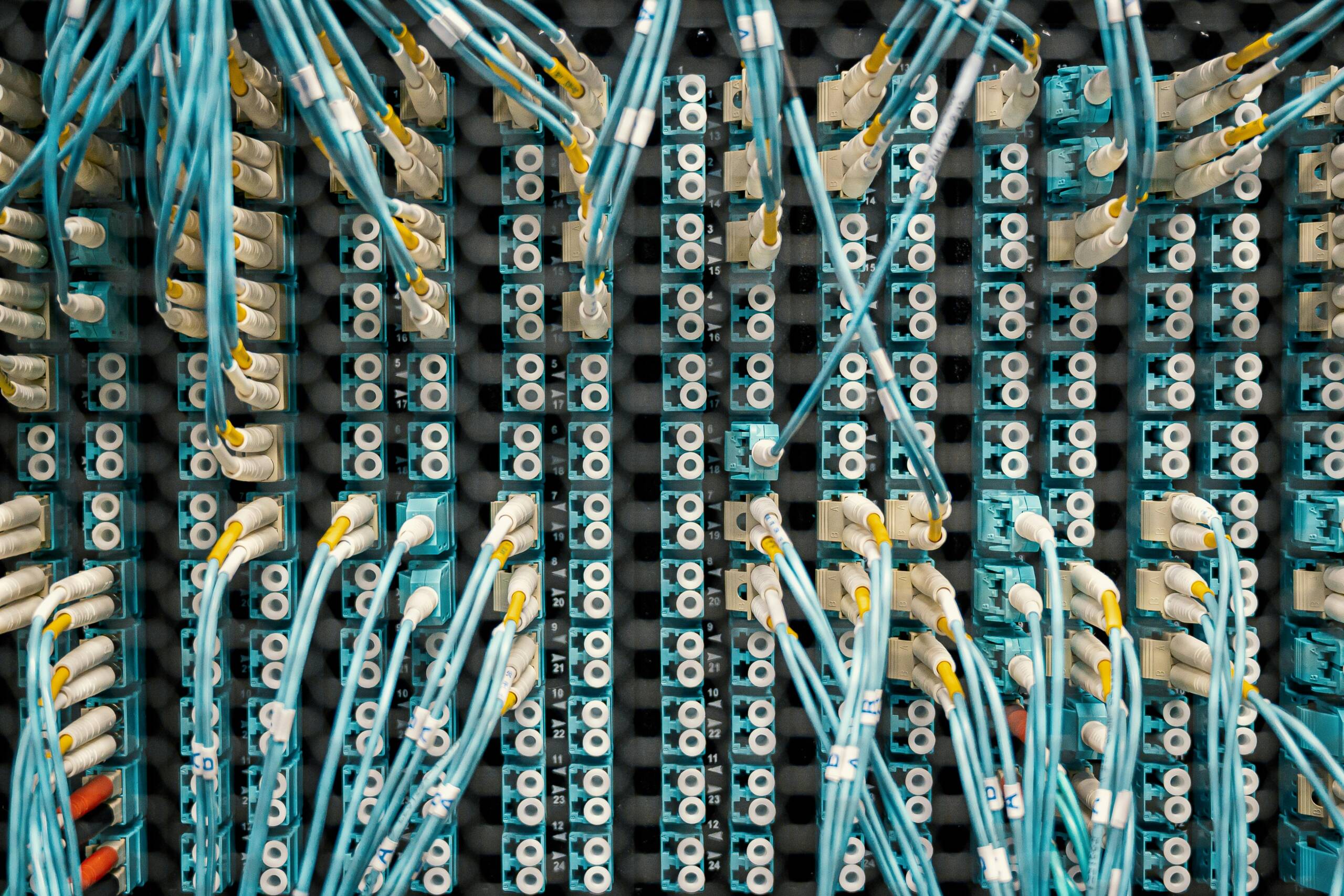 Què és Telecomunicacions: Definició i Característiques